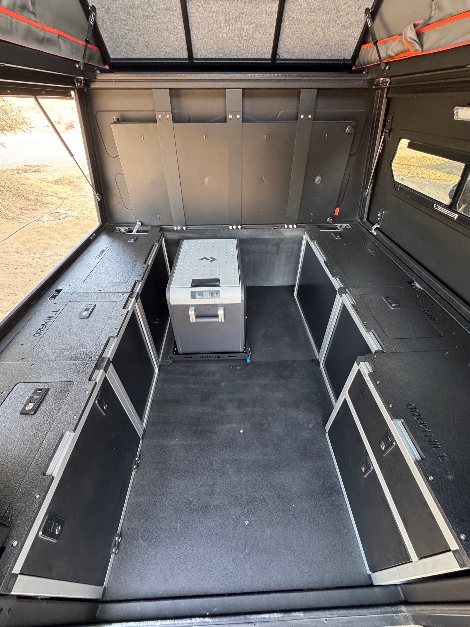 Dodge Ram 21+ 5.5ft bed - Alu-cab Modcap Cabinet Bundle